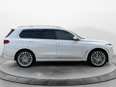 2024 BMW X7 xDrive40i