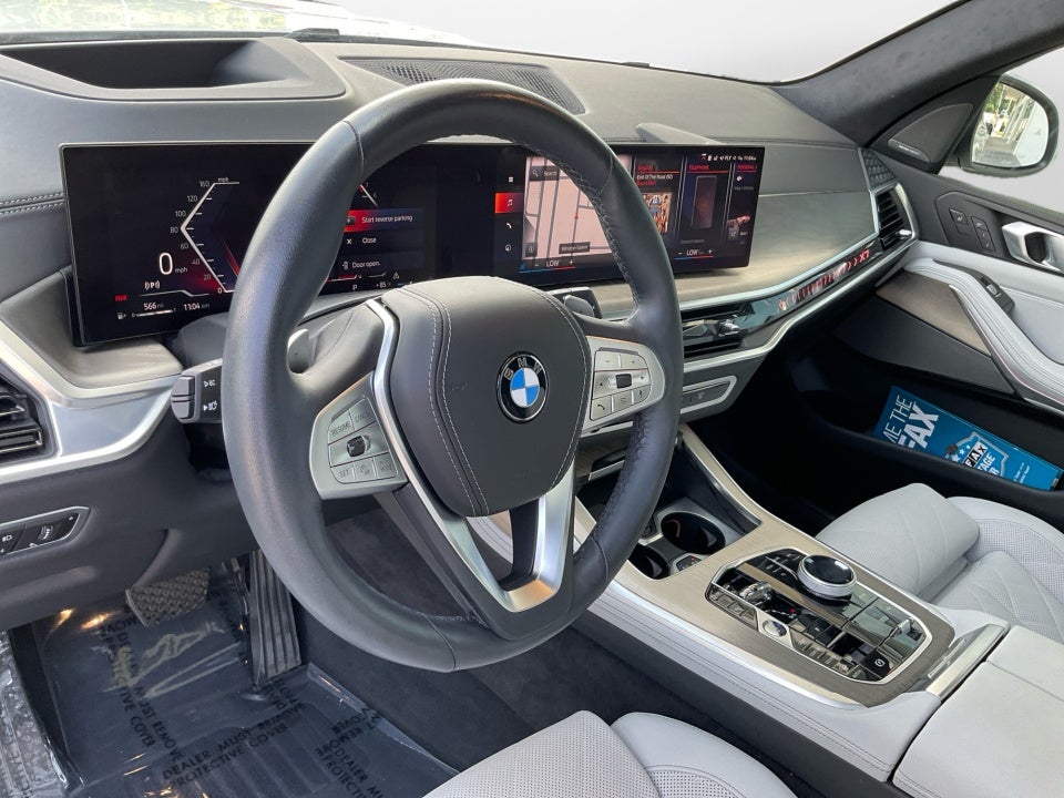 2023 BMW X7 xDrive40i