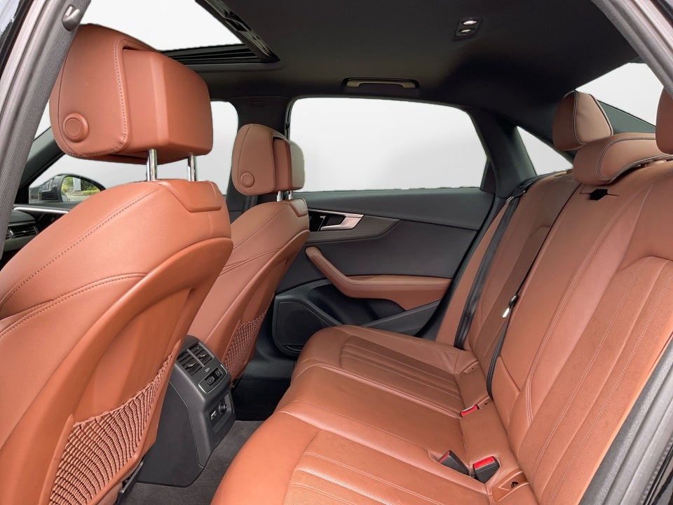 2021 Audi A4 S line Premium Plus