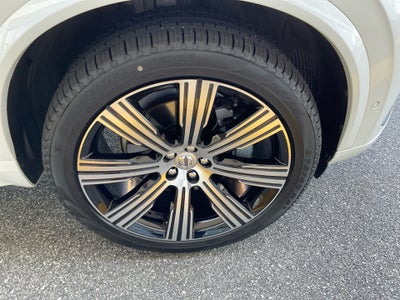 2022 Volvo XC90 Inscription