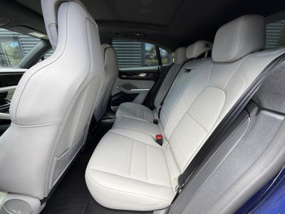 2025 Porsche Macan Electric 4S