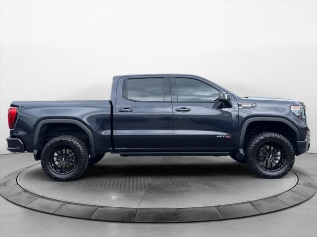 2022 GMC Sierra AT4