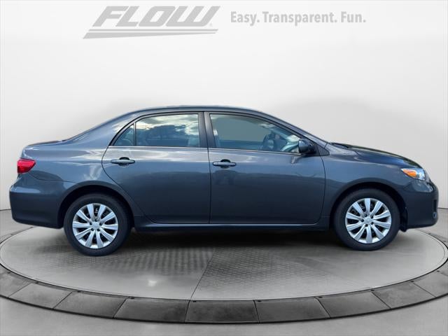 2013 Toyota COROLLA LE