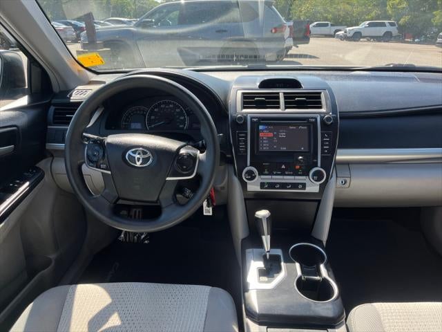 2013 Toyota CAMRY LE