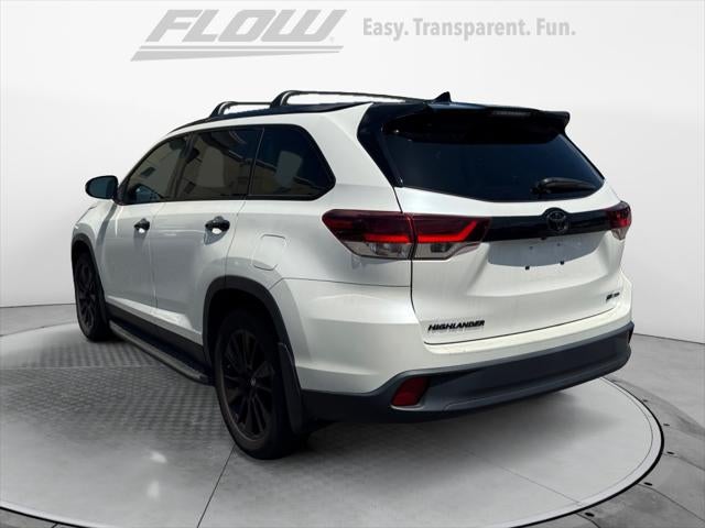 2019 Toyota Highlander SE