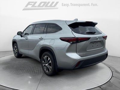 2025 Toyota Highlander Hybrid XLE