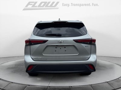 2025 Toyota Highlander Hybrid XLE