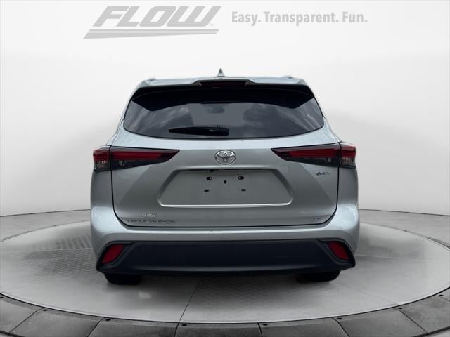 2025 Toyota Highlander Hybrid XLE