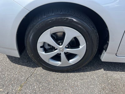 2012 Toyota PRIUS Three