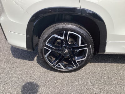 2026 Volkswagen Tiguan SEL R-Line Turbo