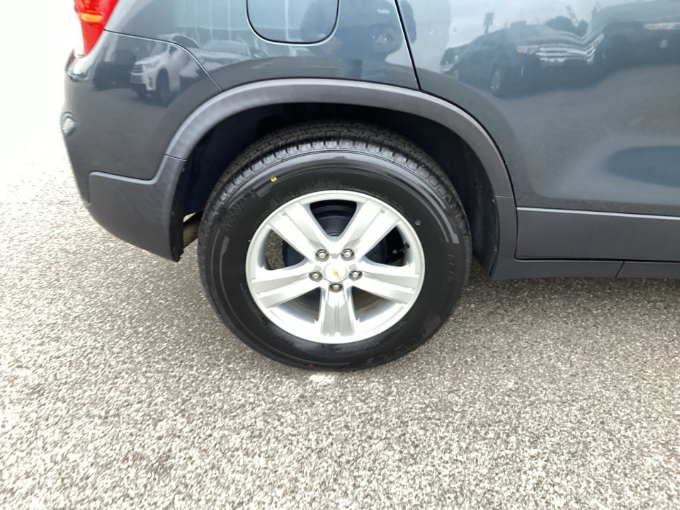 2021 Chevrolet Trax FWD LS