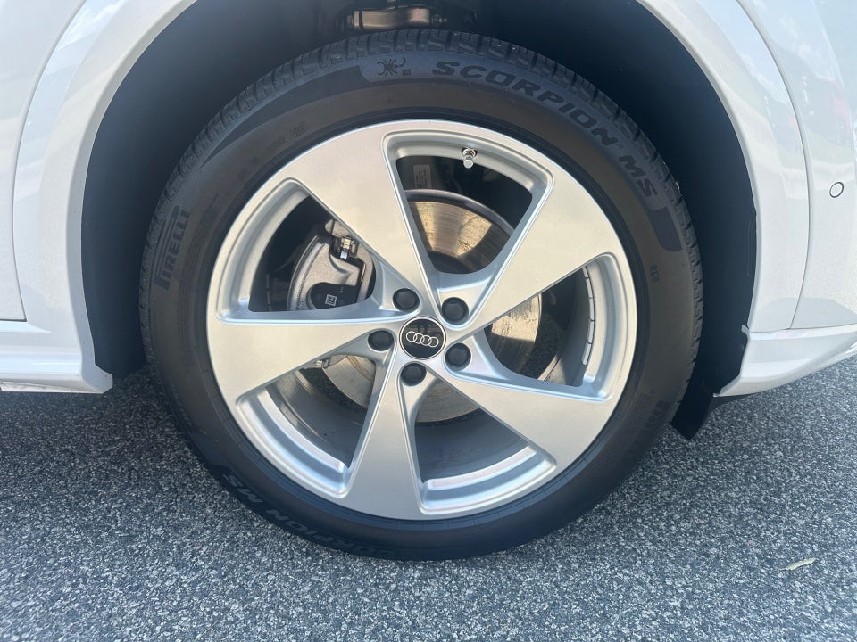 2025 Audi All-new Q5 Prestige