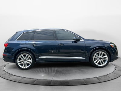2025 Audi Q7 Premium Plus