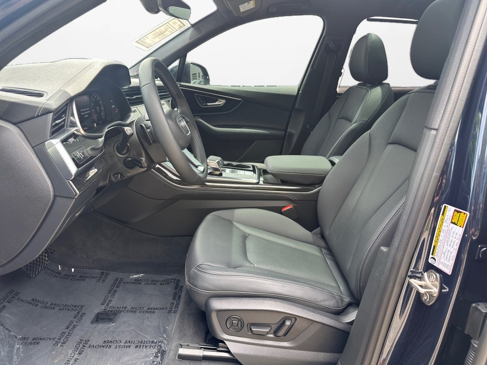 2025 Audi Q7 Premium Plus