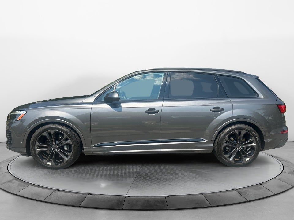 2026 Audi Q7 Premium Plus