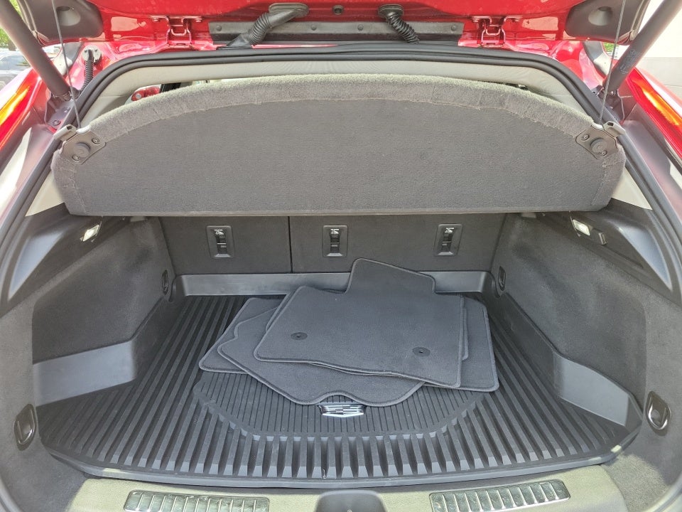 2021 Cadillac XT4 FWD Premium Luxury
