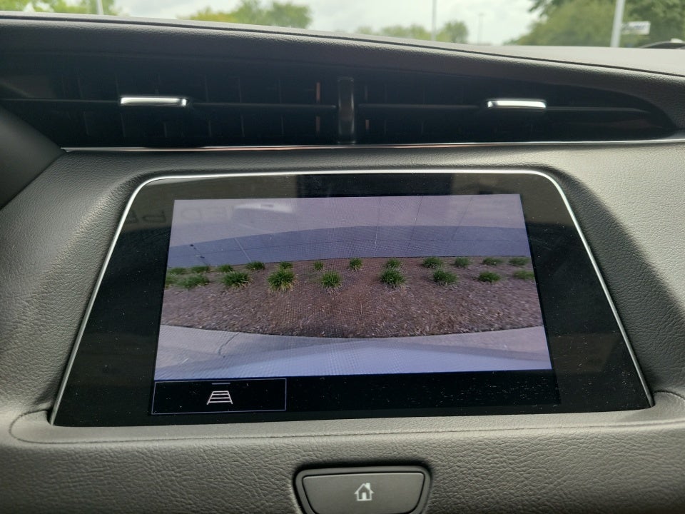 2023 Cadillac XT4 AWD Premium Luxury