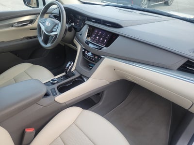 2022 Cadillac XT5 FWD Premium Luxury