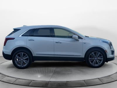 2022 Cadillac XT5 FWD Premium Luxury