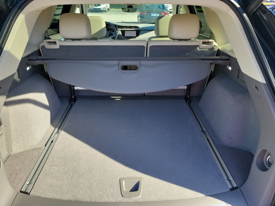 2026 Cadillac XT5 FWD Premium Luxury