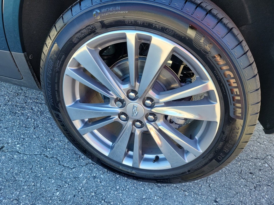 2026 Cadillac XT5 FWD Premium Luxury