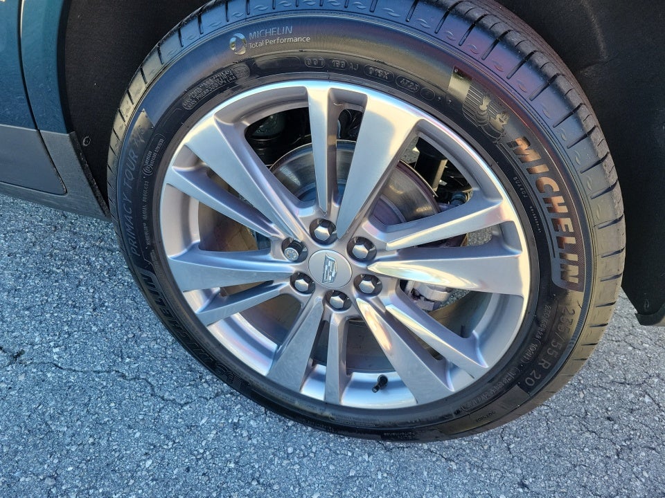 2026 Cadillac XT5 FWD Premium Luxury