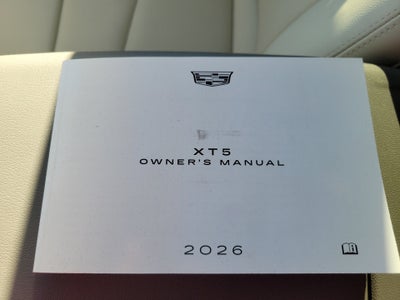 2026 Cadillac XT5 FWD Premium Luxury