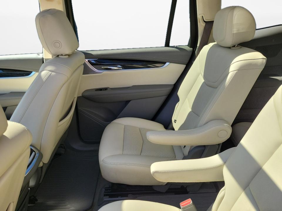 2024 Cadillac XT6 FWD Premium Luxury