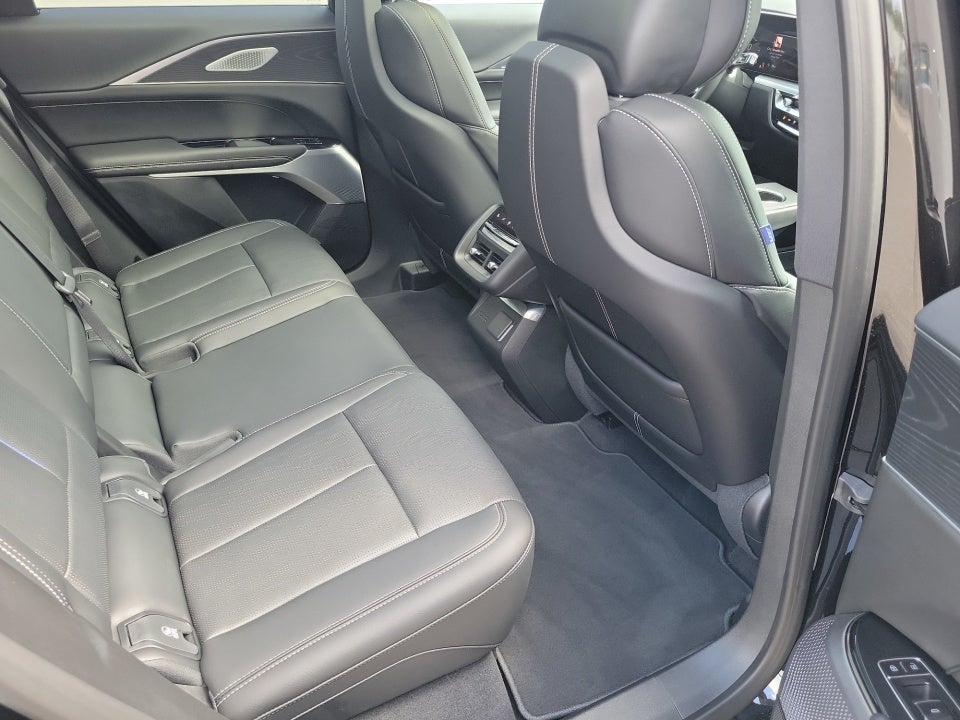 2026 Cadillac LYRIQ LYRIQ-V