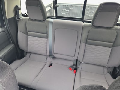 2024 Nissan Frontier Crew Cab SV 4x2