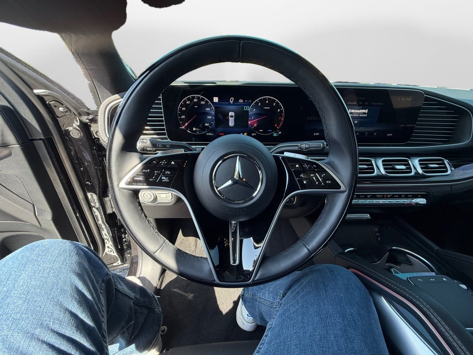 2025 Mercedes-Benz GLS 580 4MATIC®