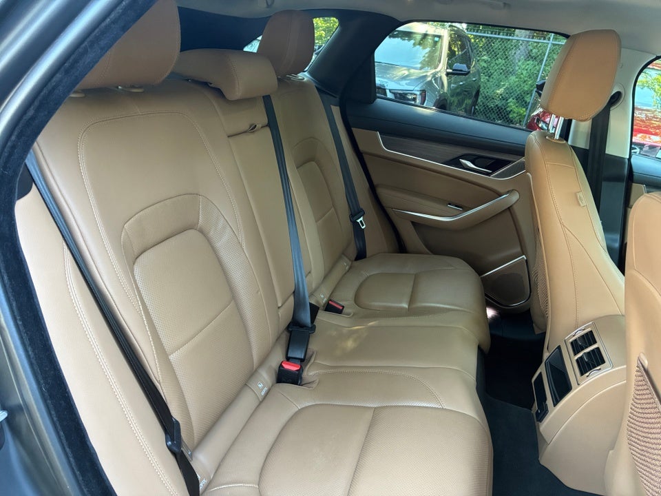2023 Jaguar F-PACE S