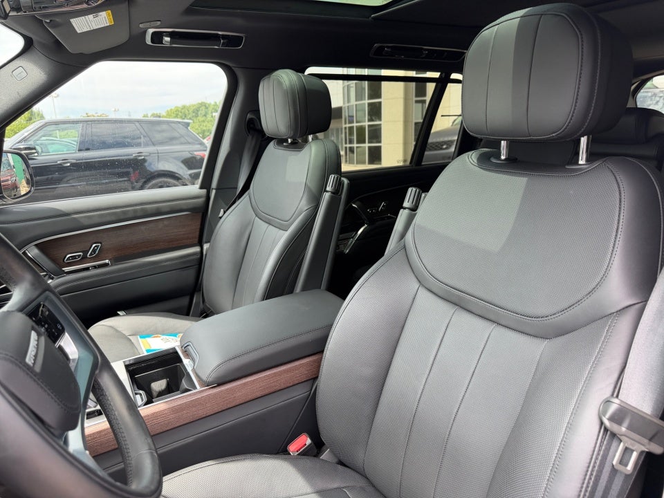 2024 Land Rover Range Rover P400 SE