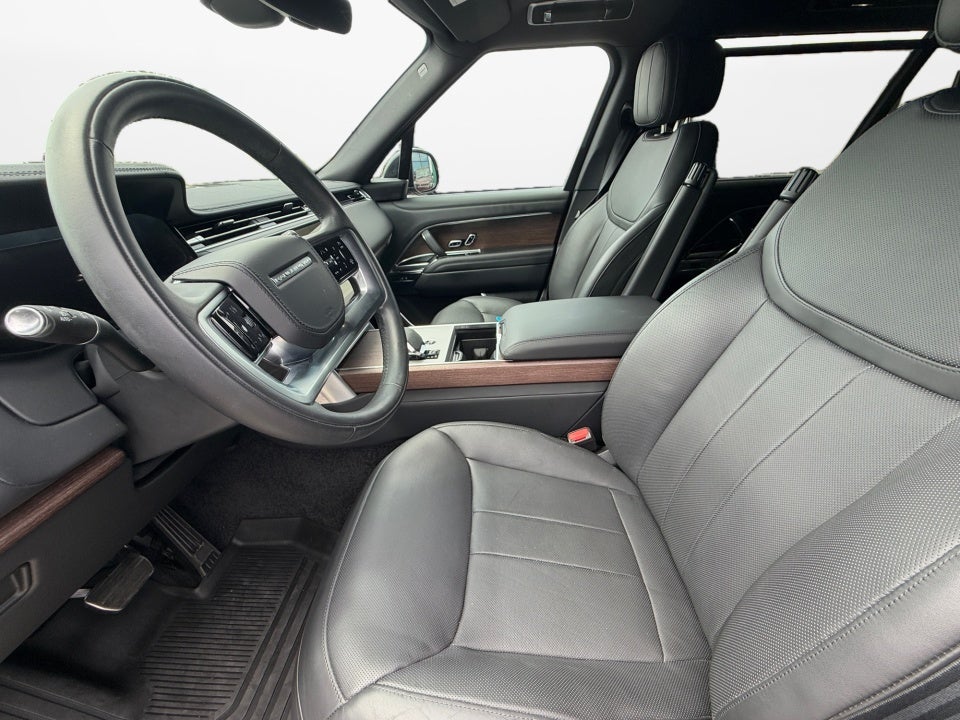 2024 Land Rover Range Rover P400 SE