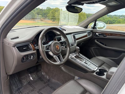 2018 Porsche Macan S