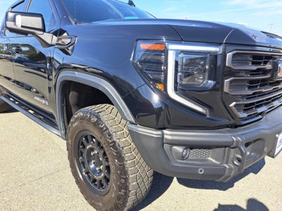 2023 GMC Sierra 1500 4WD Crew Cab Short Box AT4X