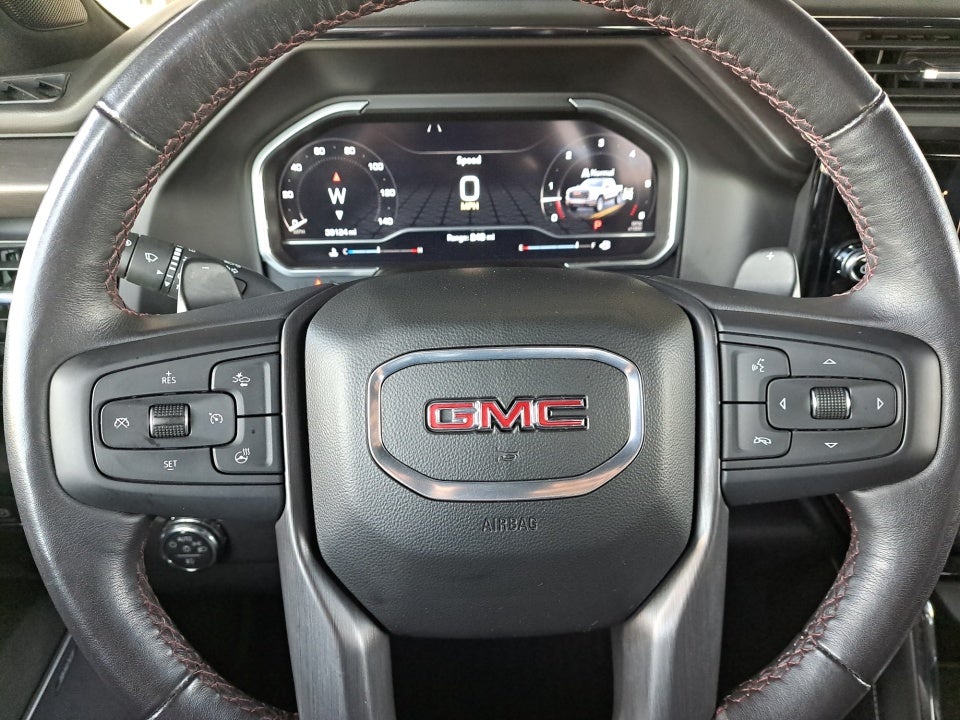 2023 GMC Sierra 1500 4WD Crew Cab Short Box AT4X