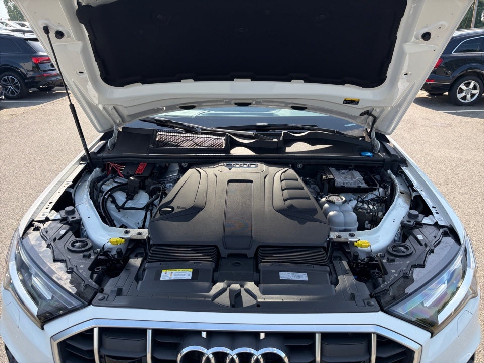 2021 Audi Q7 Premium Plus