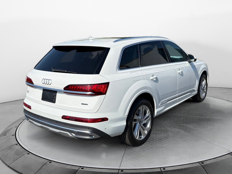 2021 Audi Q7 Premium Plus
