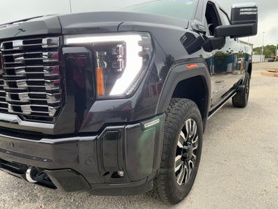 2025 GMC Sierra 2500HD Denali Ultimate