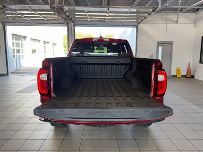 2024 GMC Canyon 4WD AT4