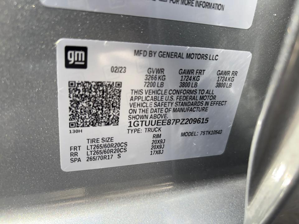2023 GMC Sierra 1500 AT4