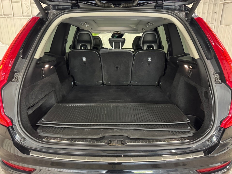 2017 Volvo XC90 T5 Momentum