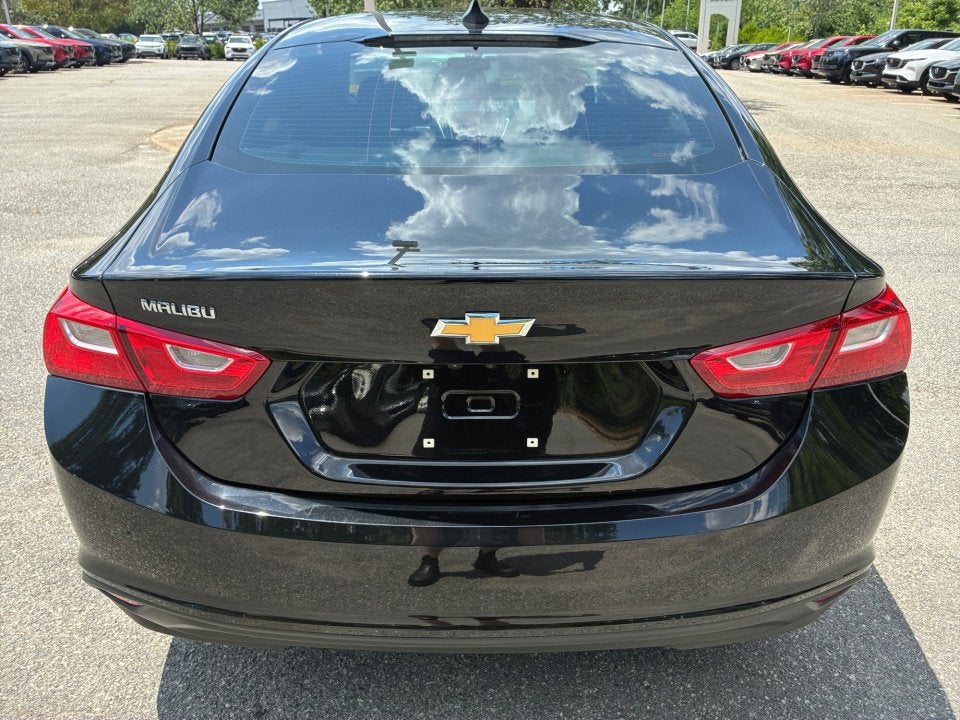 2021 Chevrolet Malibu LS
