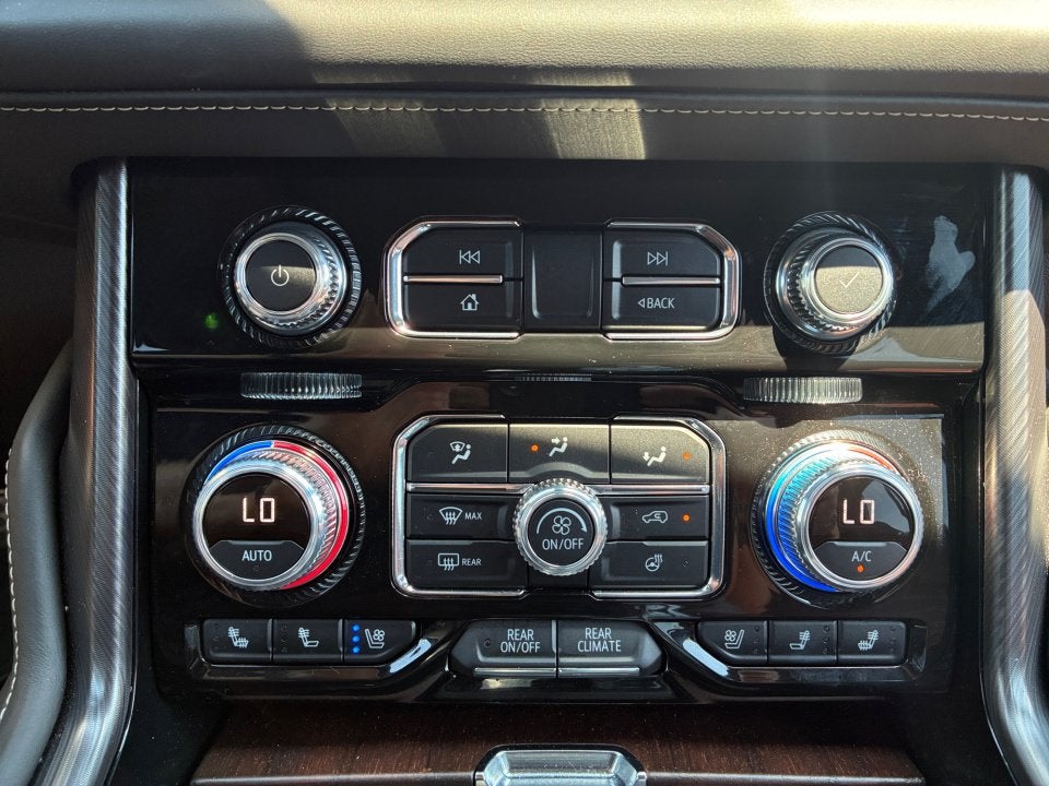 2024 GMC Yukon XL Denali Ultimate