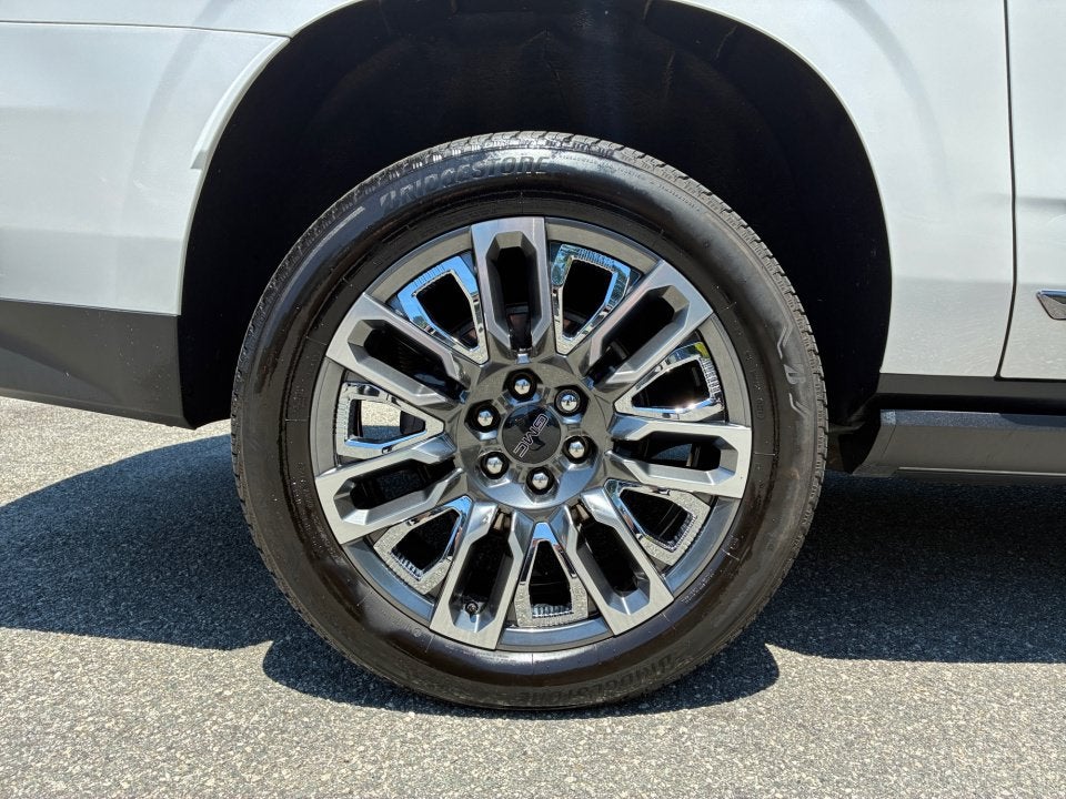 2024 GMC Yukon XL Denali Ultimate