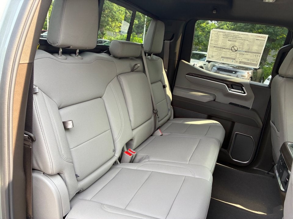 2026 GMC Sierra 1500 SLT - Photo 29