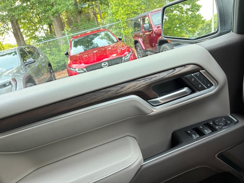 2026 GMC Sierra 1500 SLT - Photo 32