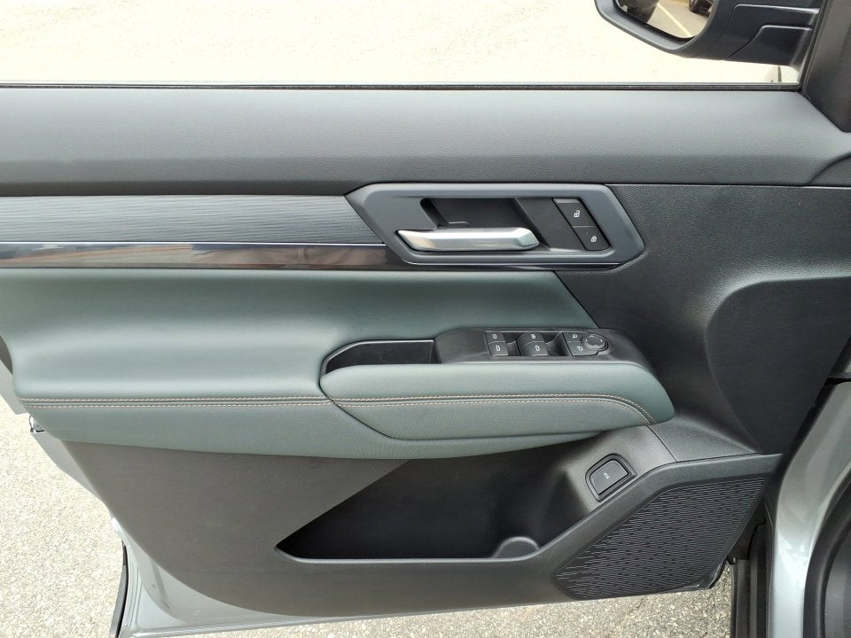 2026 GMC Terrain AT4 - Photo 13