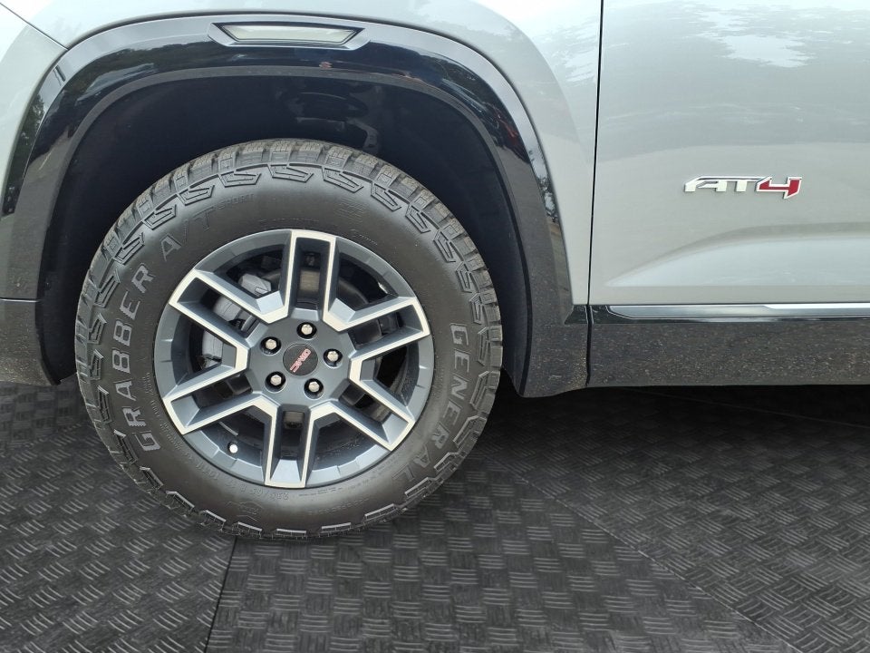 2026 GMC Terrain AT4 - Photo 8
